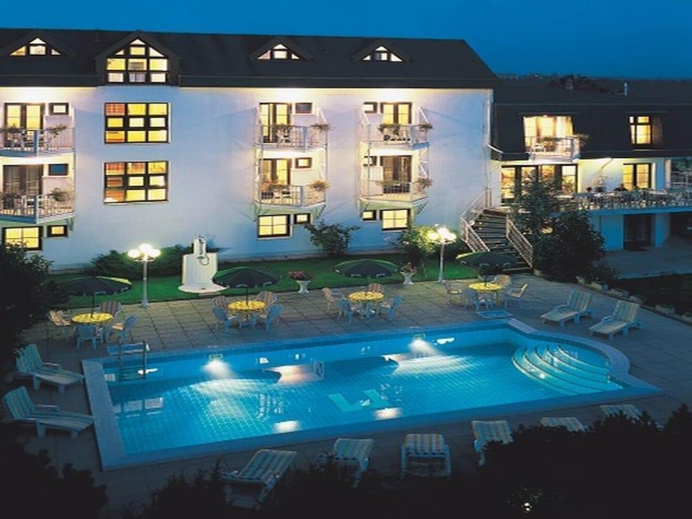Monica Hotel Prag